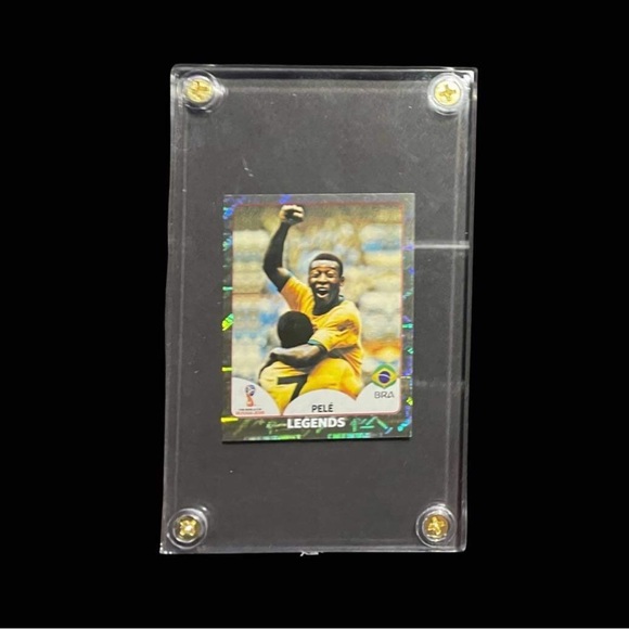 2018 PELE Legends World Cup Panini Stickers #668 Foil Pink Back BRASIL - Picture 5 of 8